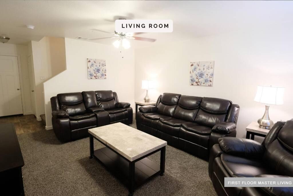 3 Story, 3 Bdrm, 4 Beds, 2 Bath, North Houston, Iah - 10B Villa Buitenkant foto