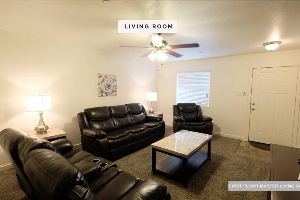 3 Story, 3 Bdrm, 4 Beds, 2 Bath, North Houston, Iah - 10B Villa Buitenkant foto